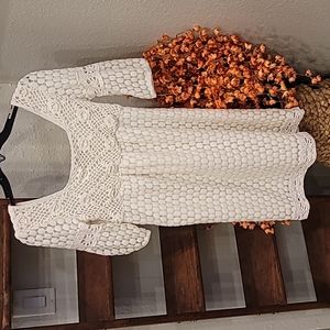 Solitaire white crochet dress